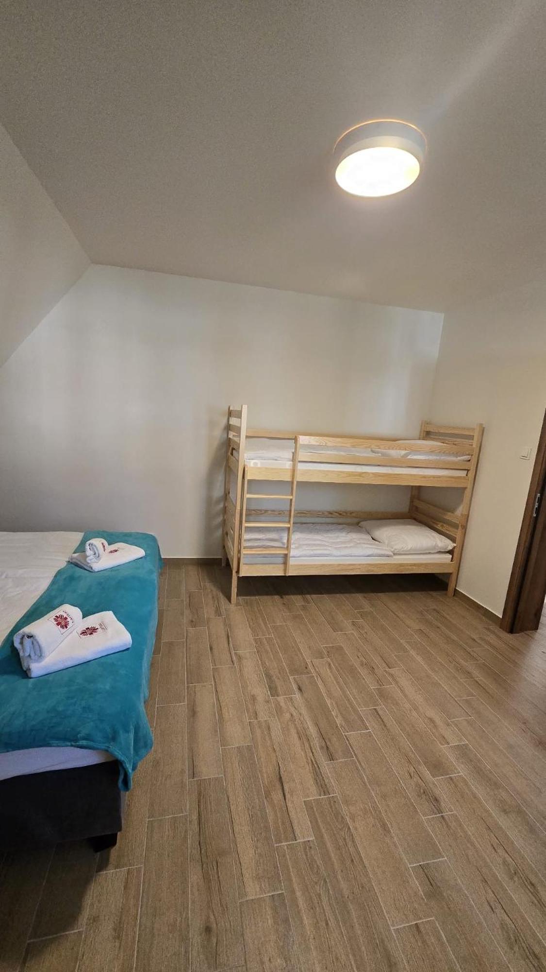 Osrodek Wypoczynkowy Caritas Diecezji Koszalinsko - Kolobrzeskiej Przystan Podczele Hotel Kolobrzeg Luaran gambar